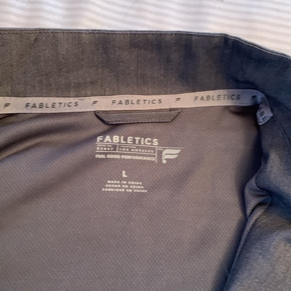FABLETICS SCRUB JACKET - Picture 2 of 6